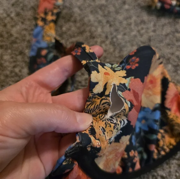 Skatie Lola Bali Bikini Top - Picture 6 of 7